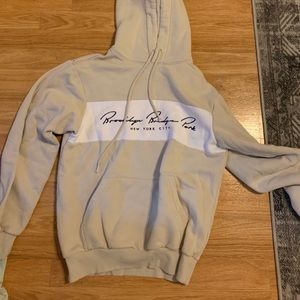 sweatshirt